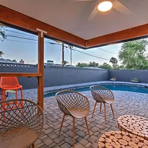 Quiet Luxury Estate W/ Heated Pool: , Scottsdale United States